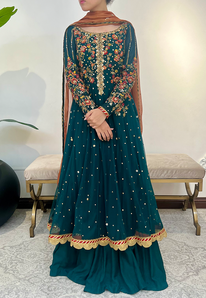 Falak-with-Lehenga-and-Dupatta-Featured-Image