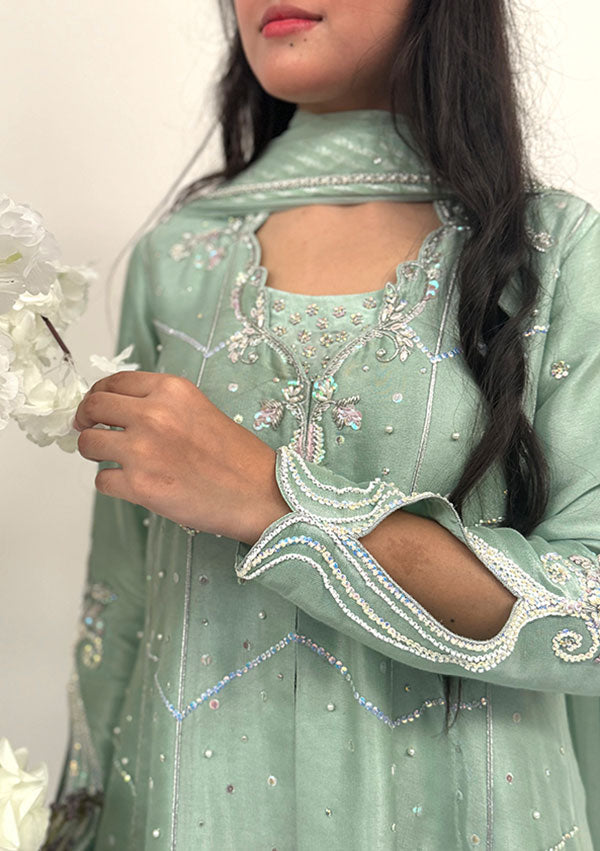 Zena-With-Pants-And-Dupatta-Image-One