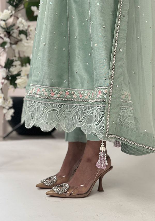 Zena-With-Pants-And-Dupatta-Image-Three