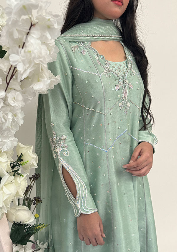 Zena-With-Pants-And-Dupatta-Image-Two