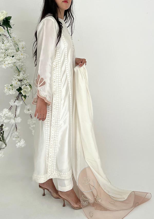 Callie With Pants and Dupatta-Image-One