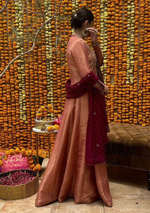 Farheen-with-Pants-and-Dupatta-Image-Two