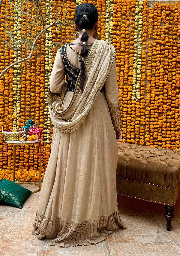 Nafisa with Pants and Dupatta-Image-Three