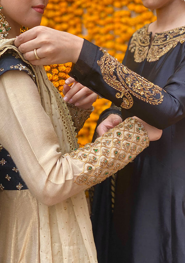 Janan-with-Izaar-and-Dupatta-Image-Four