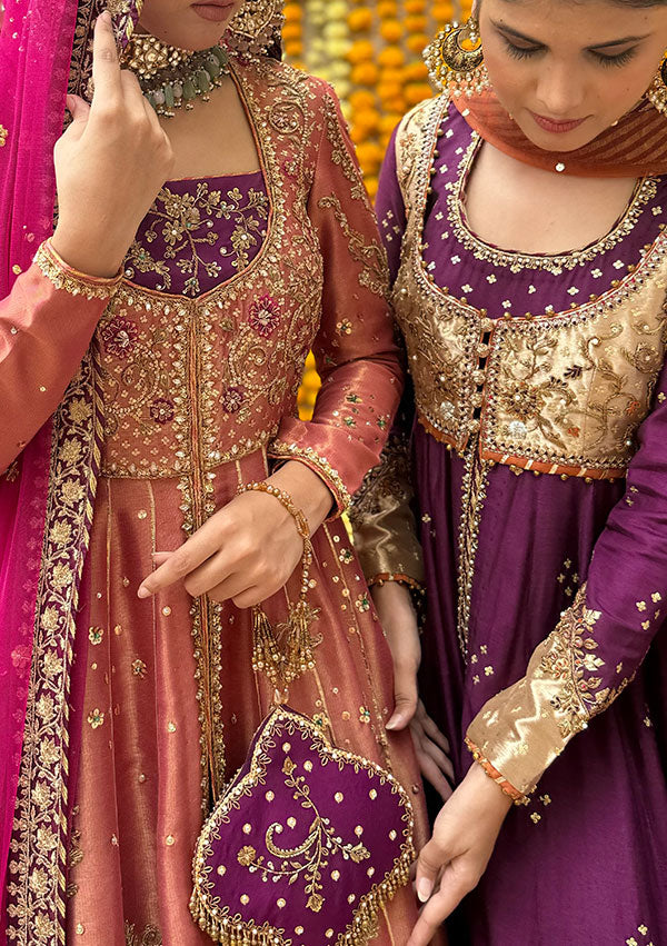 Elif-with-Pants-and-Dupatta-Image-Four