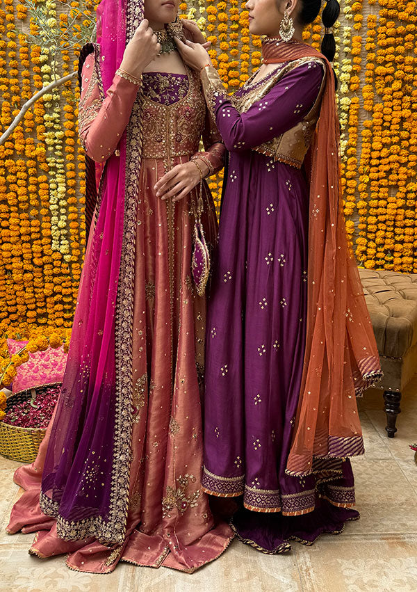 Elif-with-Pants-and-Dupatta-Image-Six