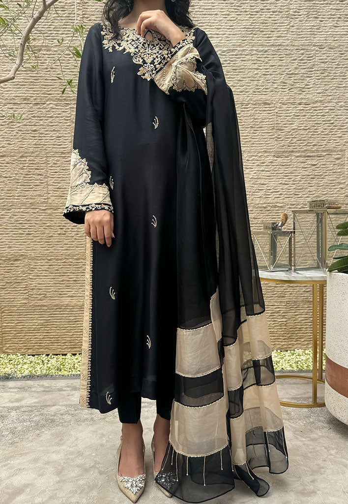 Tanaya-with-Dupatta-Featured-Image