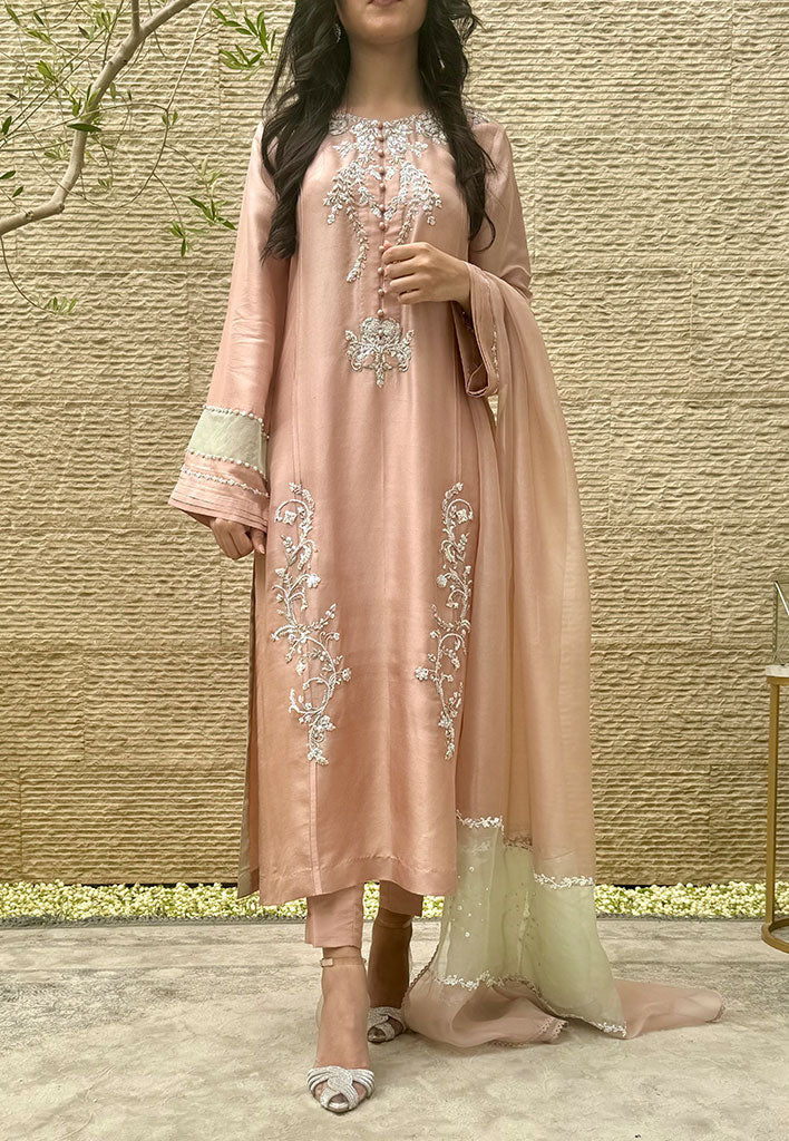 Niva-with-Dupatta-Featured-Image