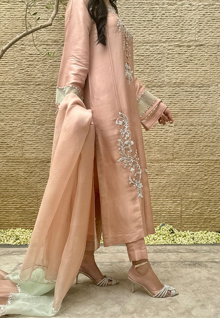 Niva-with-Dupatta-Image-two