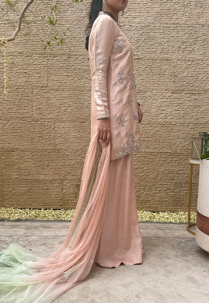 Jade-with-Flared-Pants-and-Dupatta-Image-Four