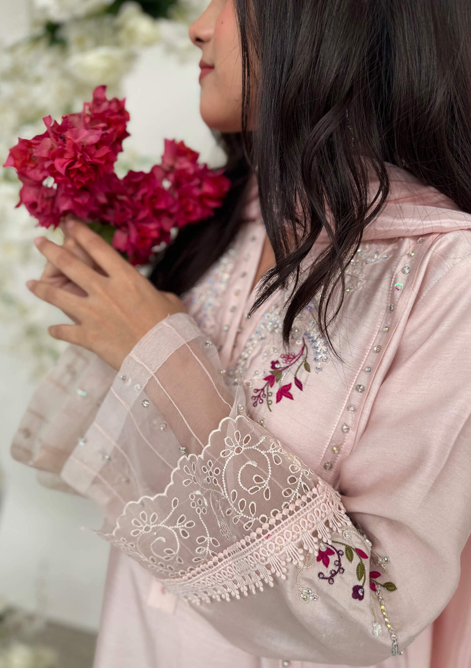 Ilham-with-Pants-&amp;-Dupatta-Image-Five