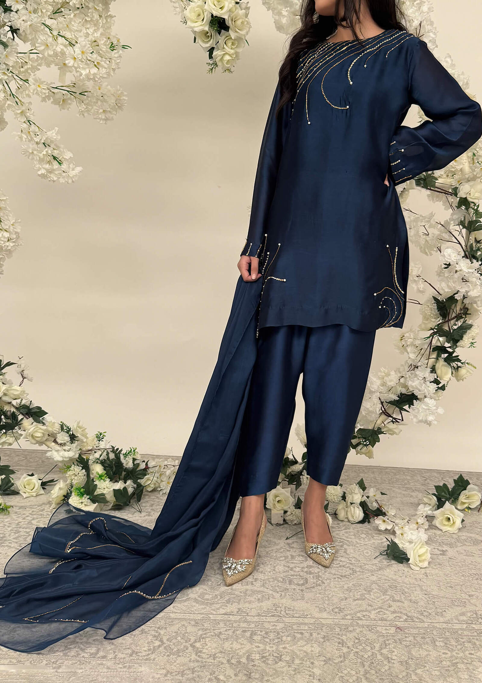 Mavi-with-Shalwar-&amp;-Dupatta Image Three