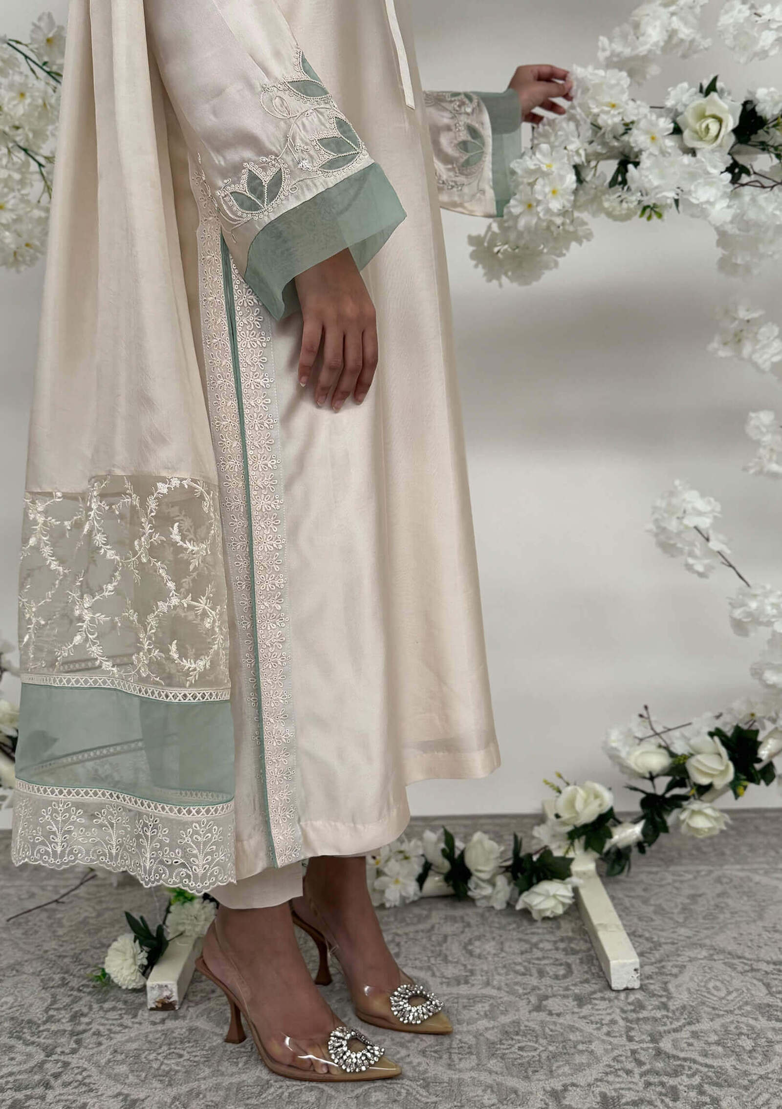 Reem with Pants &amp; Dupatta Image Five