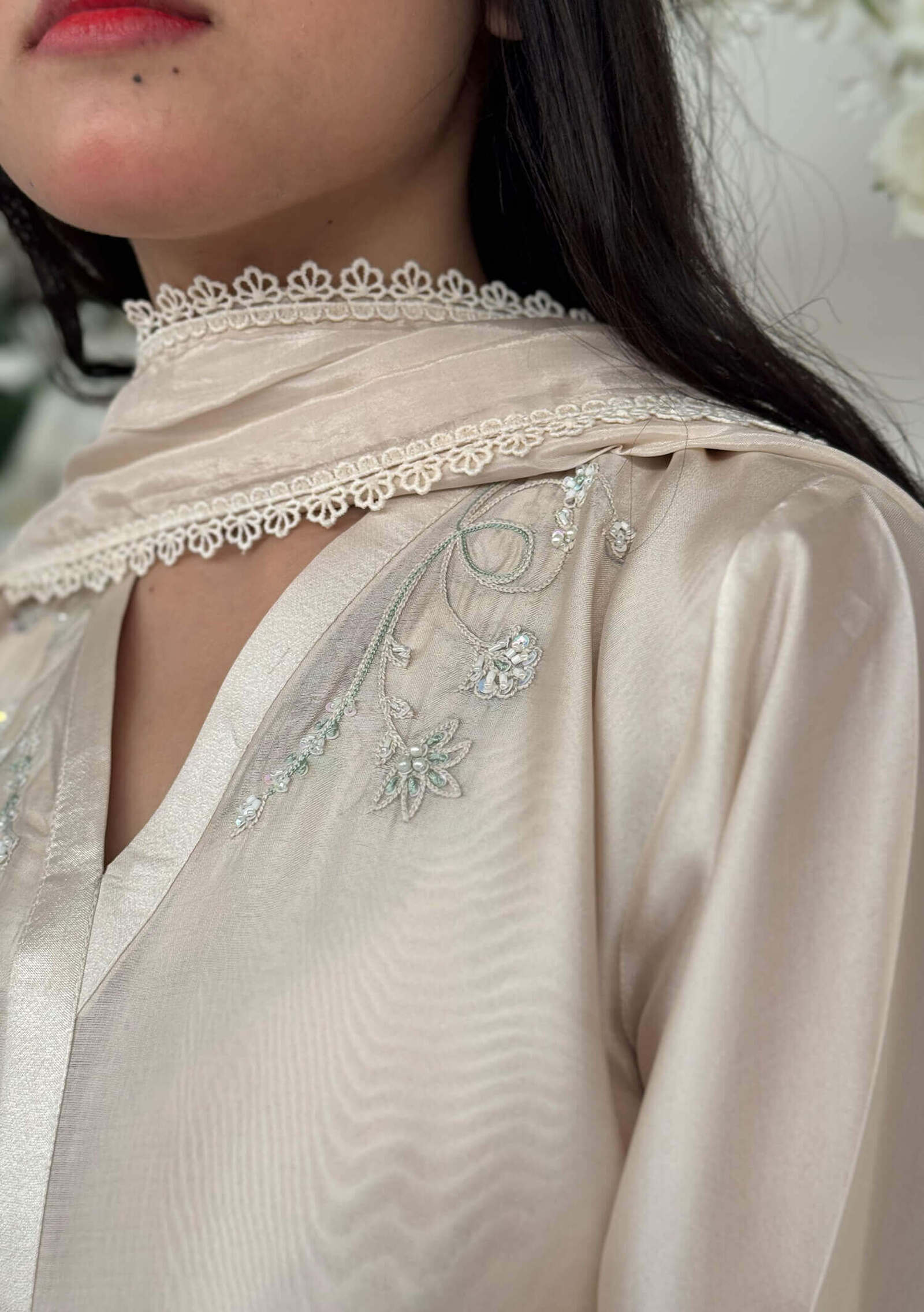 Reem with Pants &amp; Dupatta Image Four