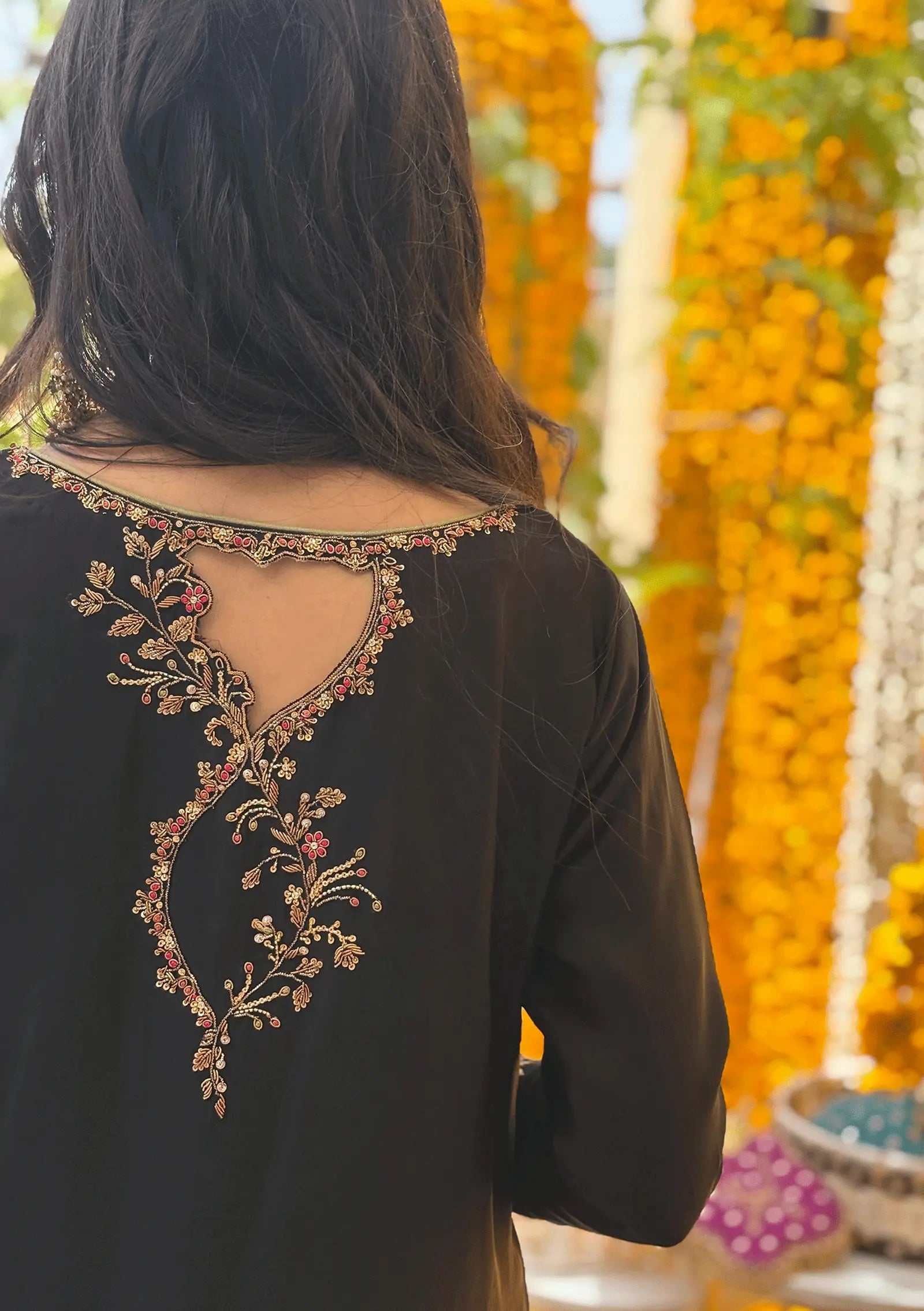 Zerin-with-Izaar-Pants-&amp;-Dupatta-Image-Three