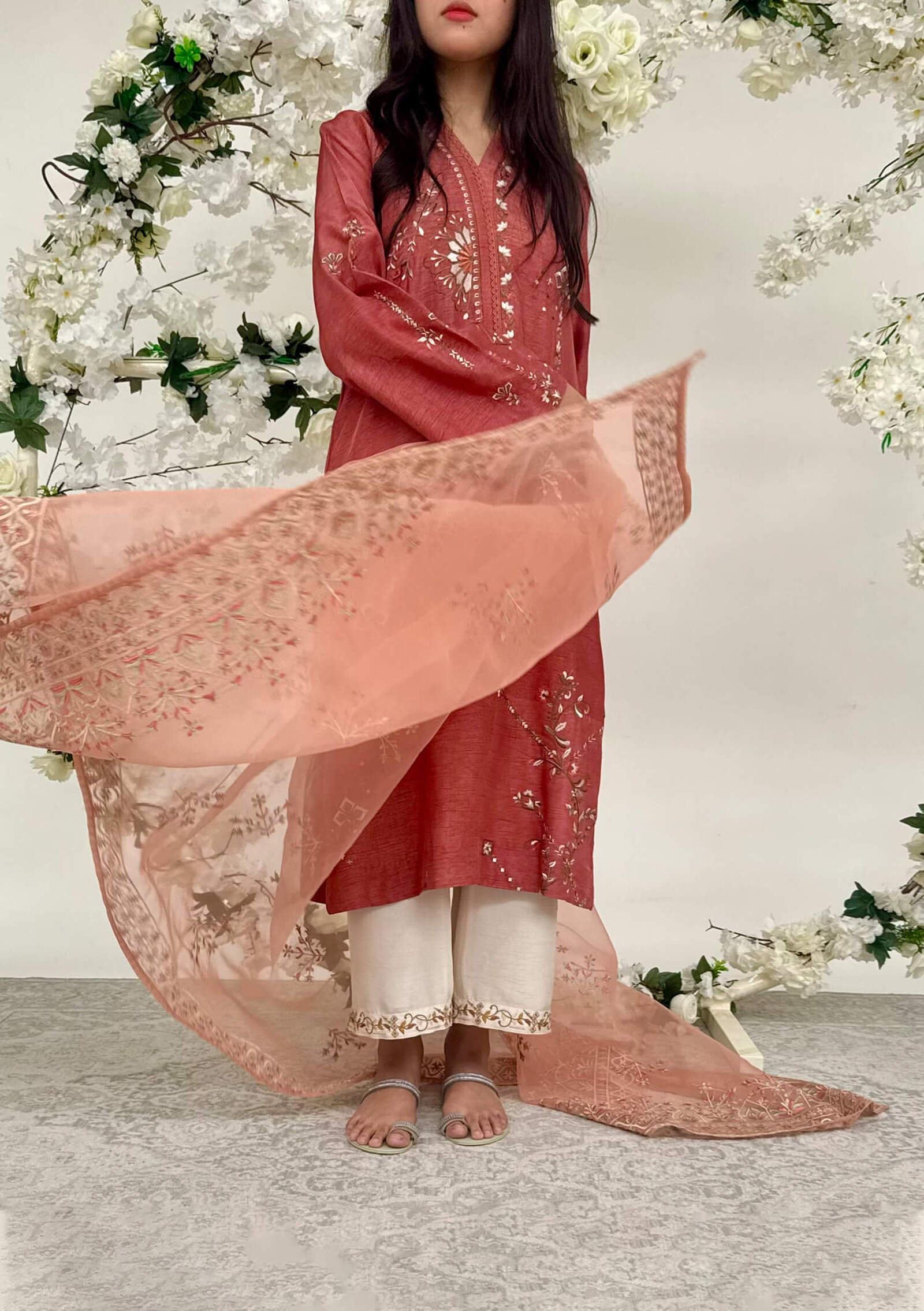Saniya-with-Izaar-&amp;-Dupatta-Image-Two