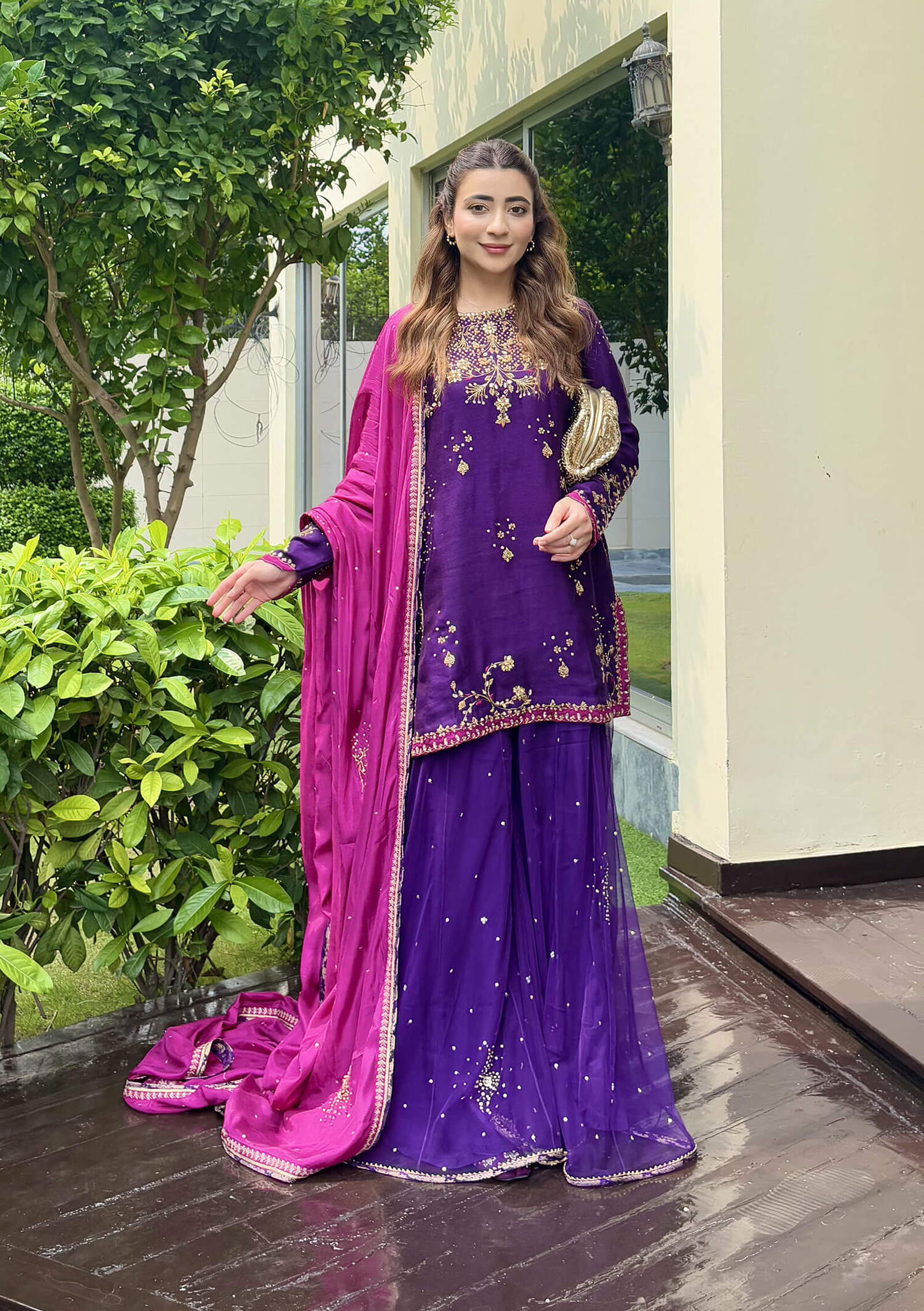 Sia-with-Flared-Pants-&amp;-Dupatta-Featured-Image