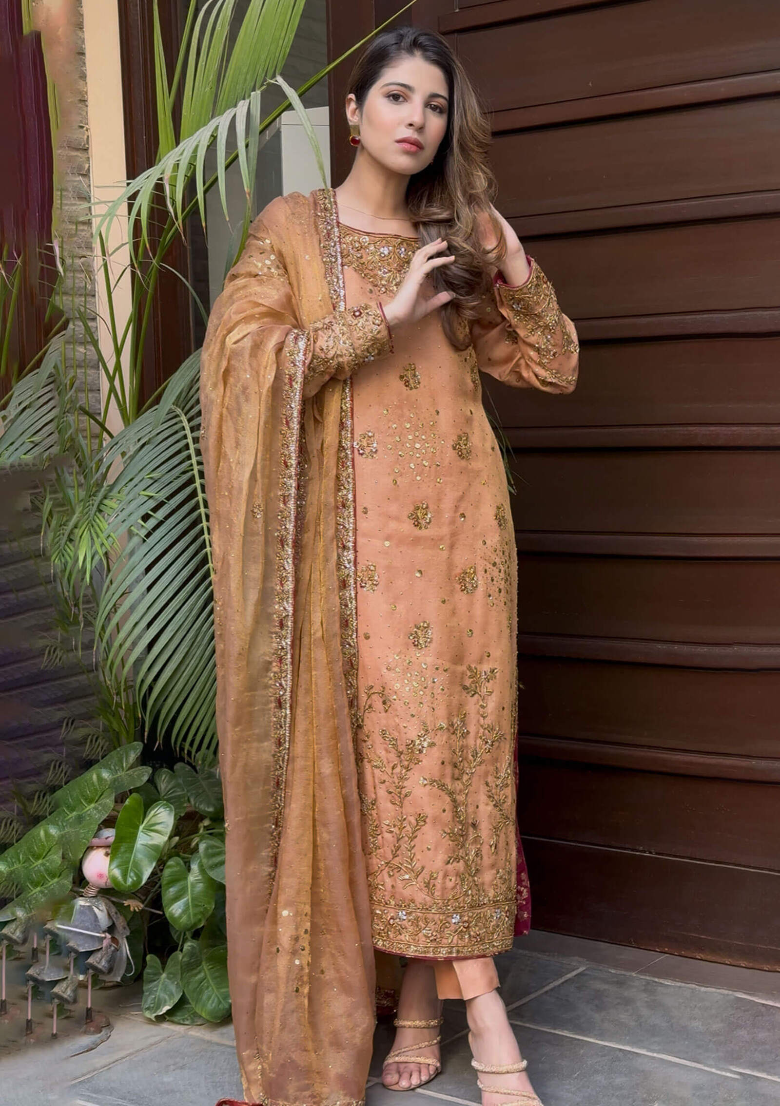 Aelia-with-Pants-Featured-Image