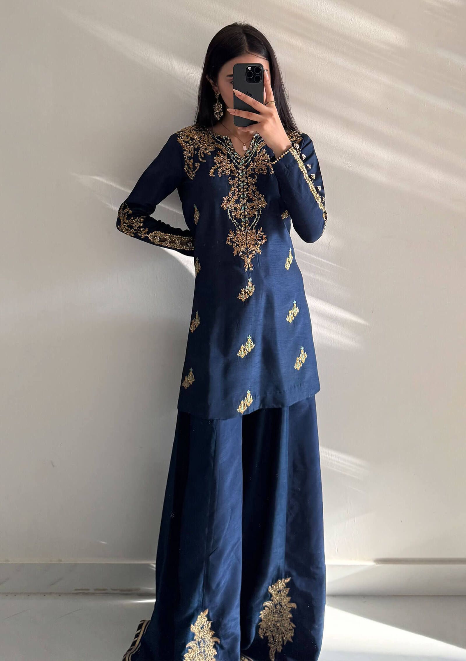 Zoha-with-Flared-Pants-&amp;-Dupatta-Image-One