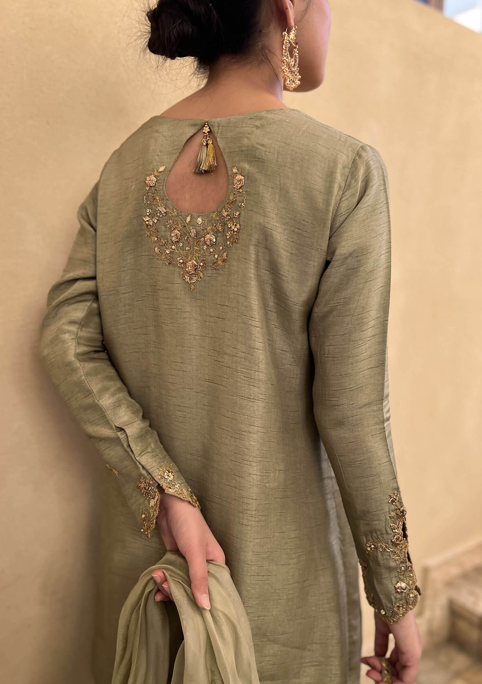 Roha-with-Flared-Pants-&amp;-Dupatta-Image-Four