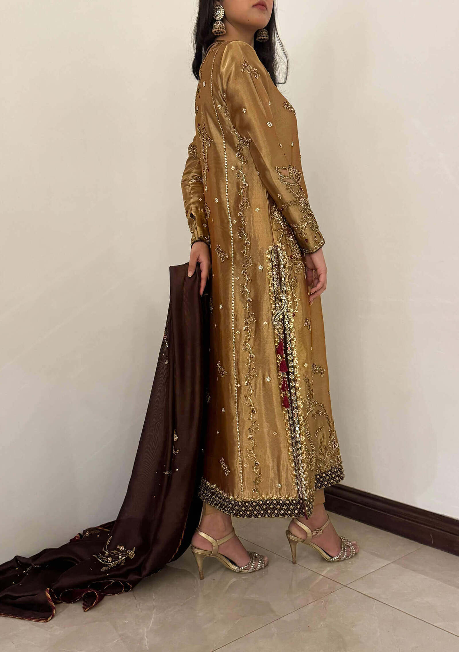 Elena-with-Pants-&-Dupatta-Image-Three