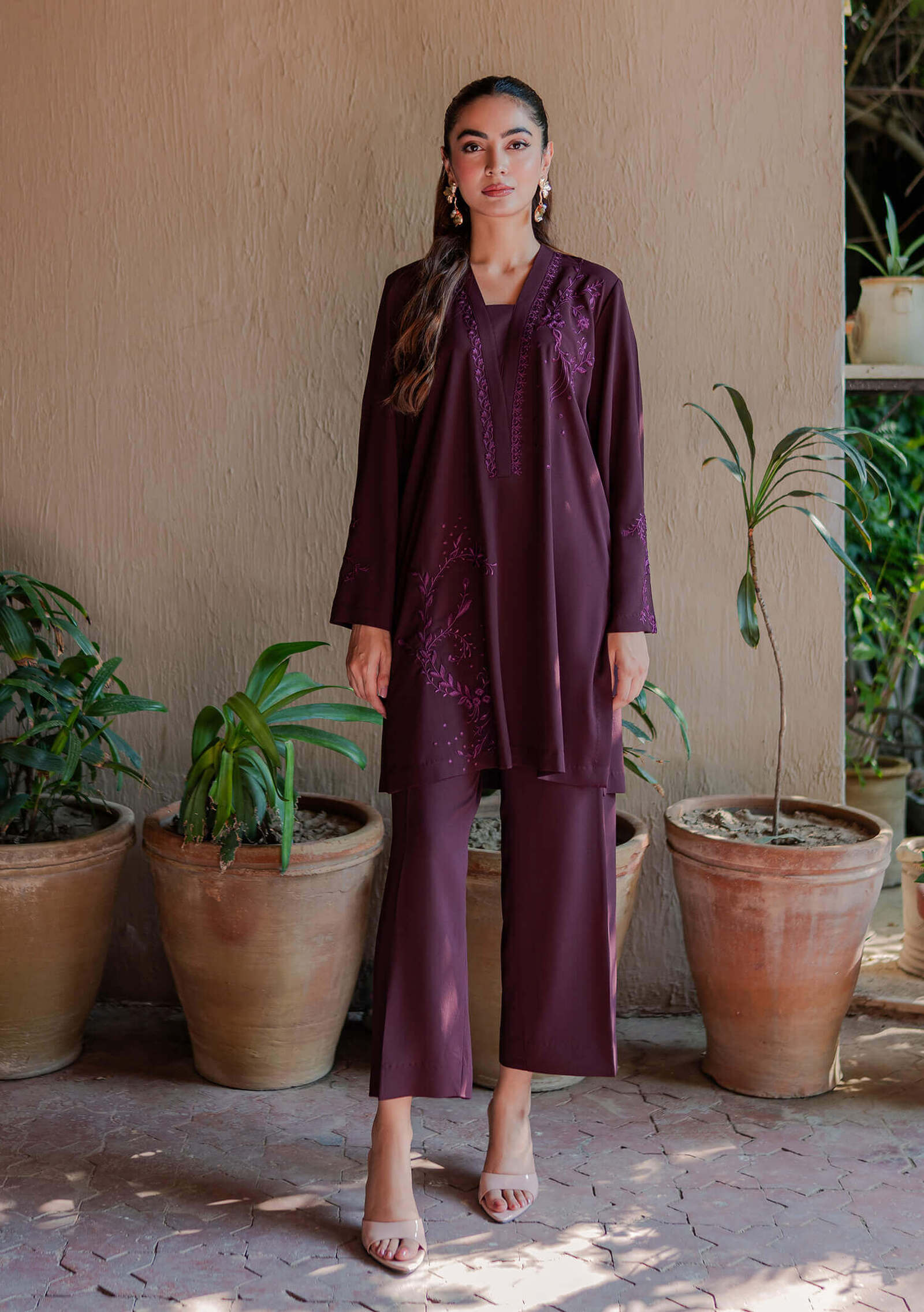 Slora-with-Pants-Featured-Image