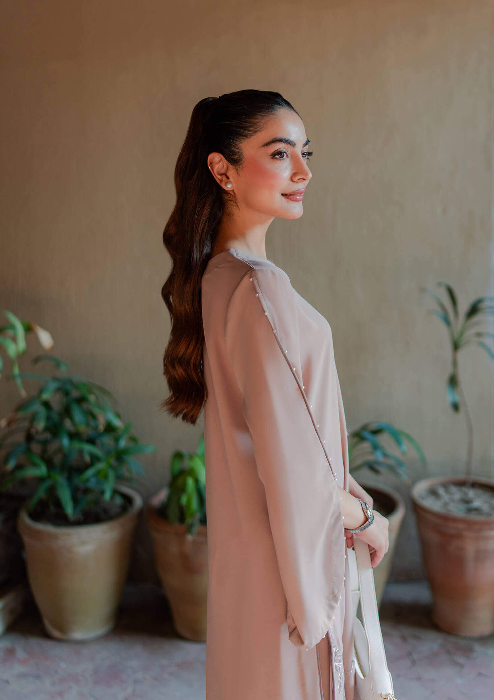 Tulip-with-Pants-Image-Three