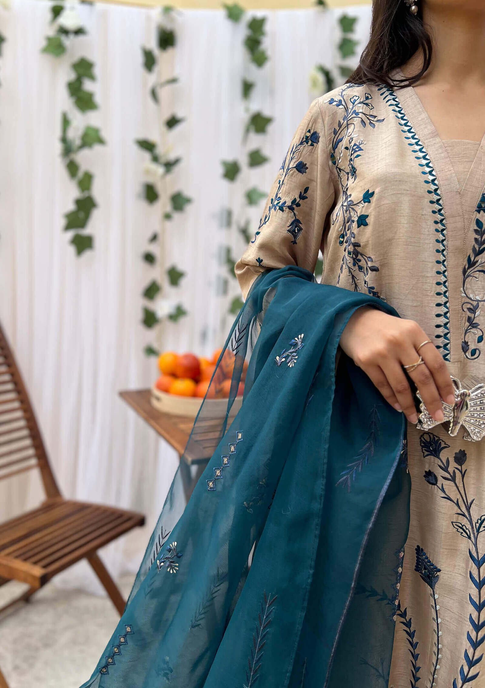 Lumi-with-Izaar-&-Dupatta-Image-Seven