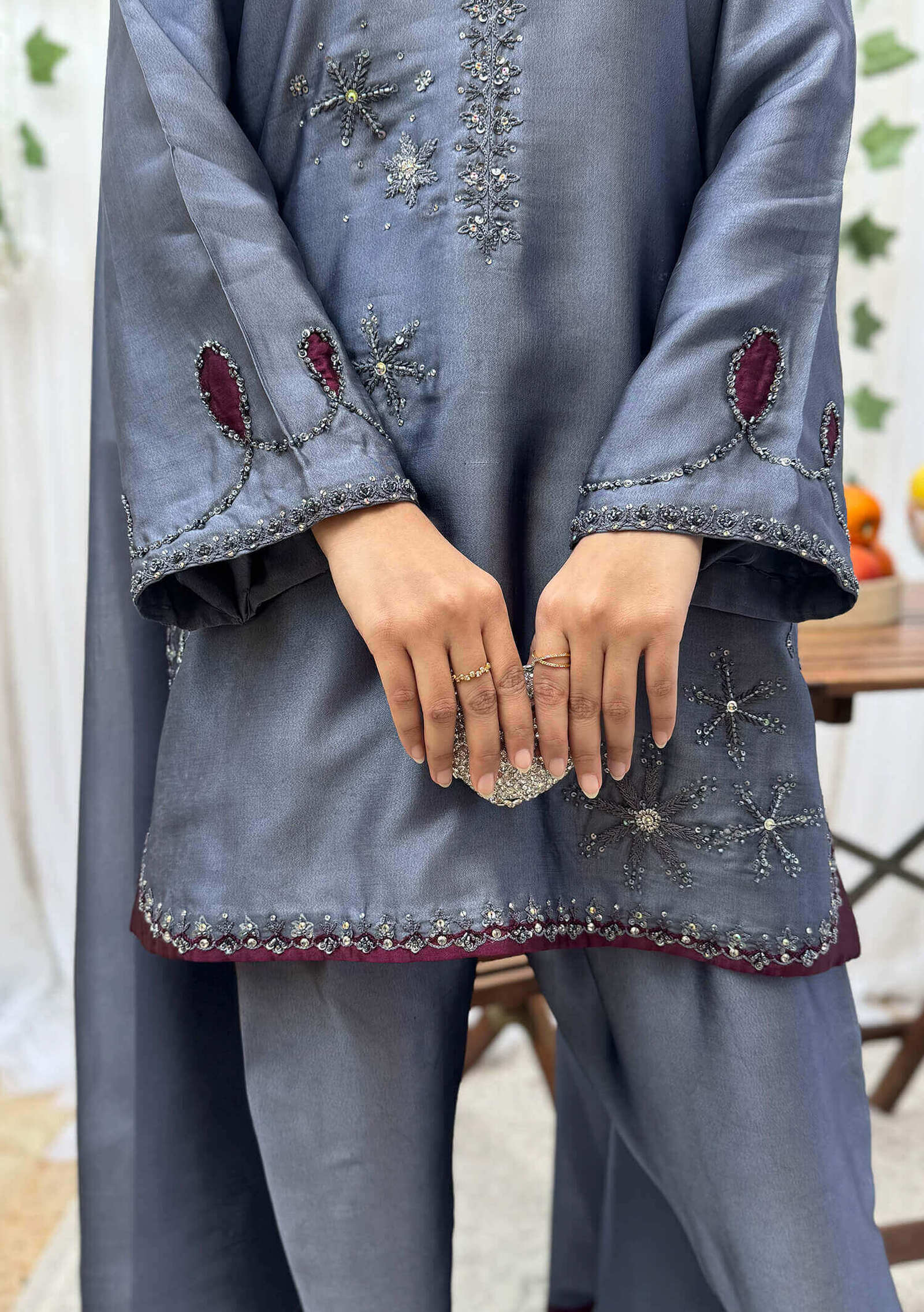 Iva-with-Shalwar-&-Dupatta-Image-Five