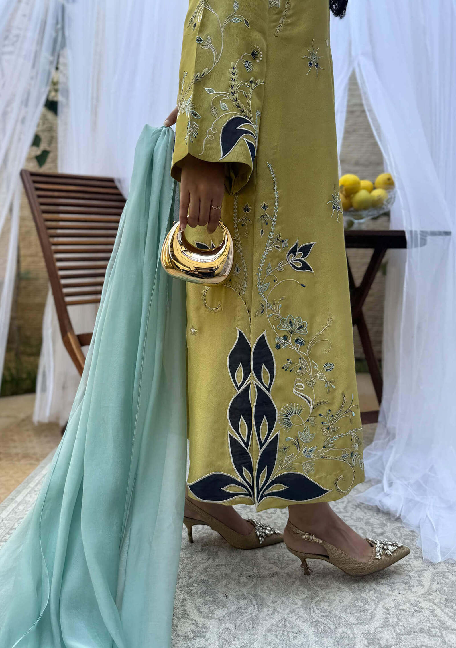 Esme-with-Pants-&-Dupatta-Image-Four