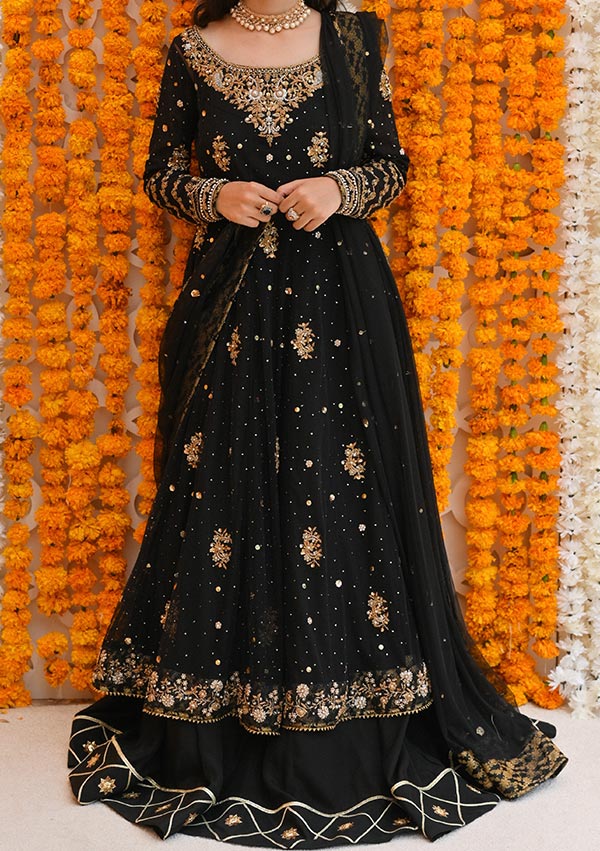 Nuria-With-Lehenga-And-Dupatta-Feature-Image